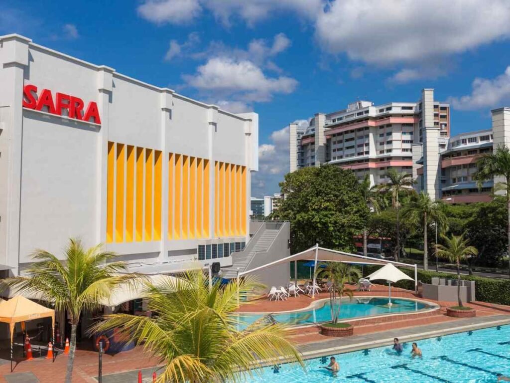 SAFRA Tampines near Tampines Street 94 new condo launch – family-friendly club offering sports, recreation, and dining for residents in the East