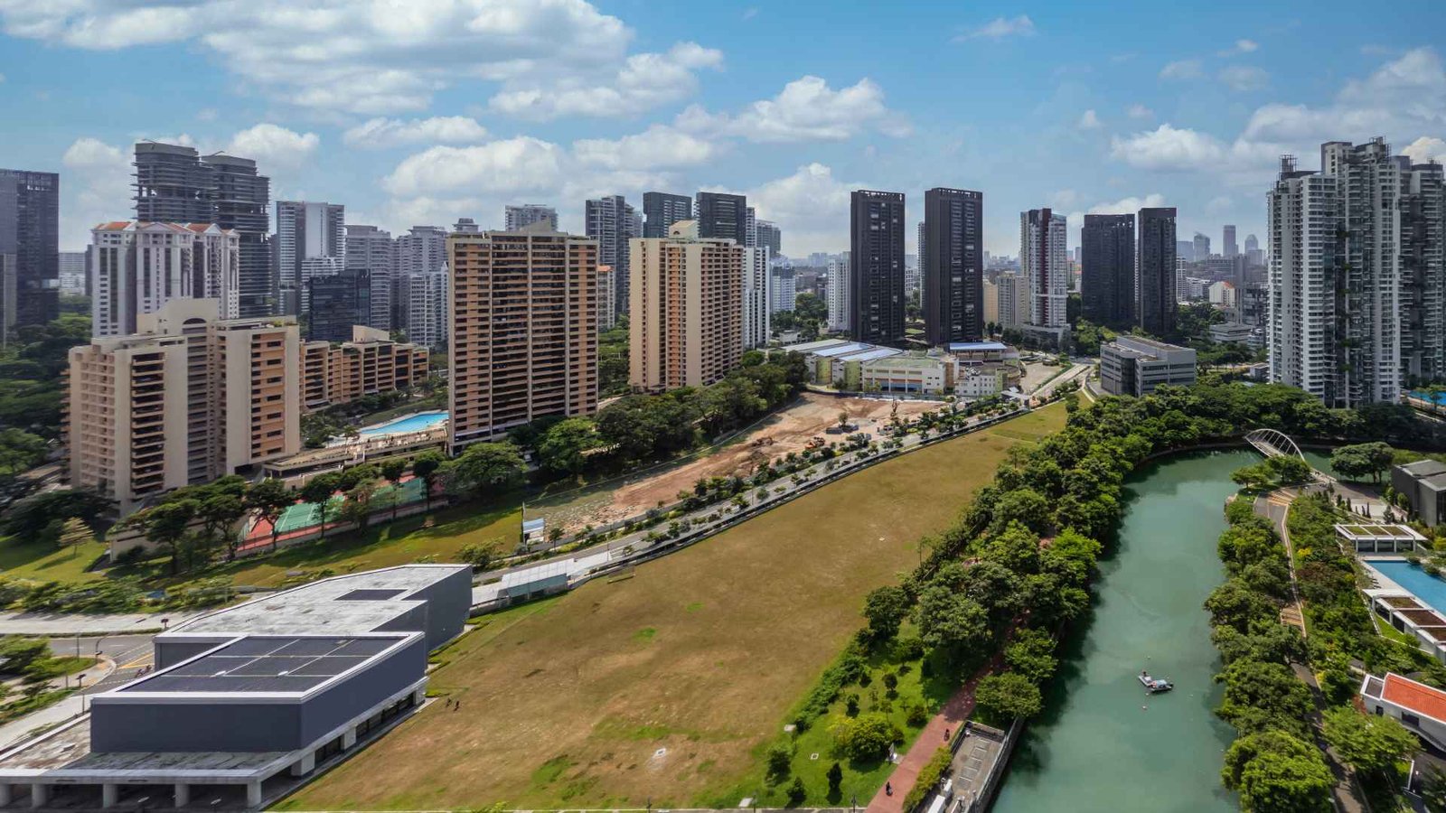 Singapore River and Kim Seng Park near River Modern at River Valley